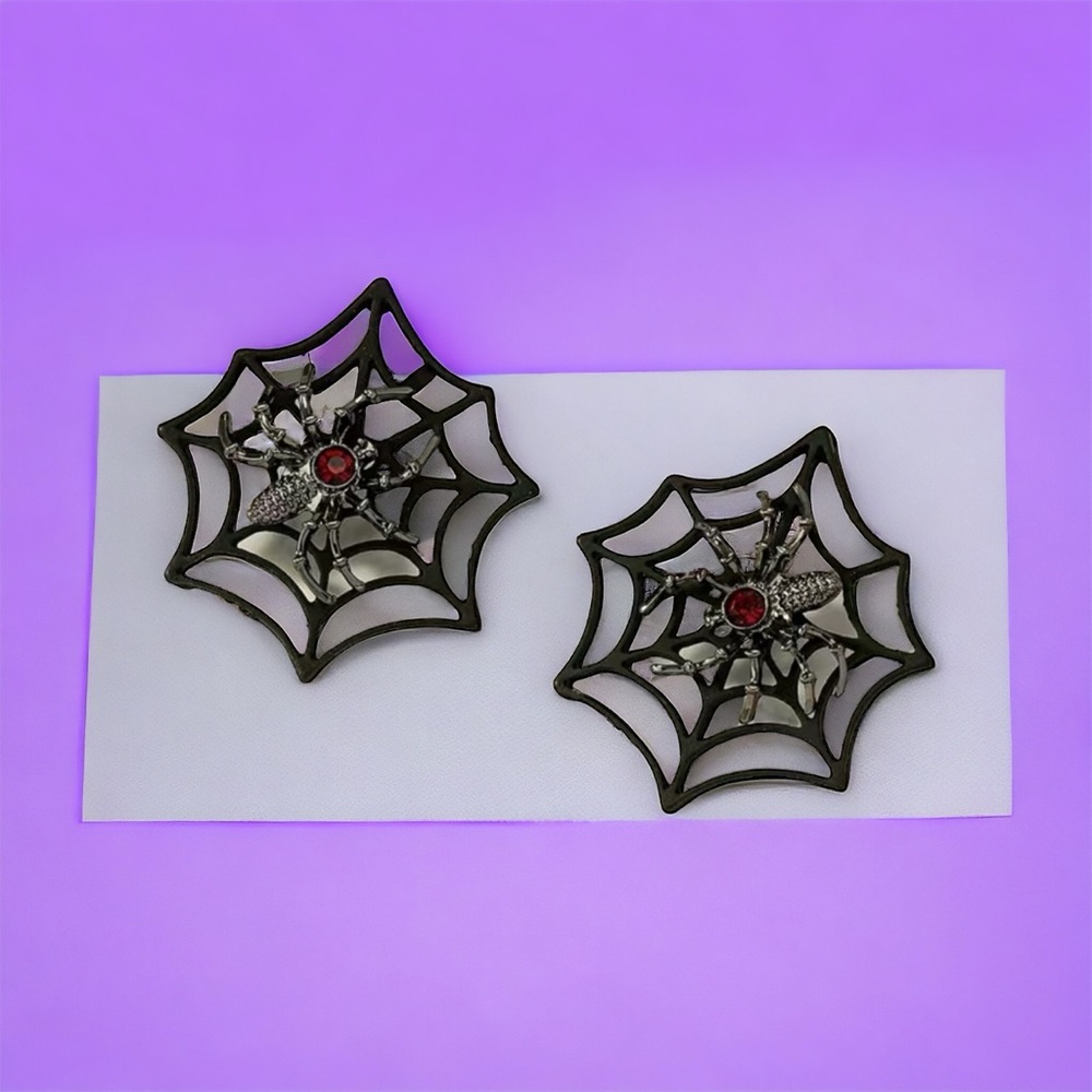 Gorgeous Retro Gothic Spider Web Stud Earrings with Ruby Color Decor Faux Fashio